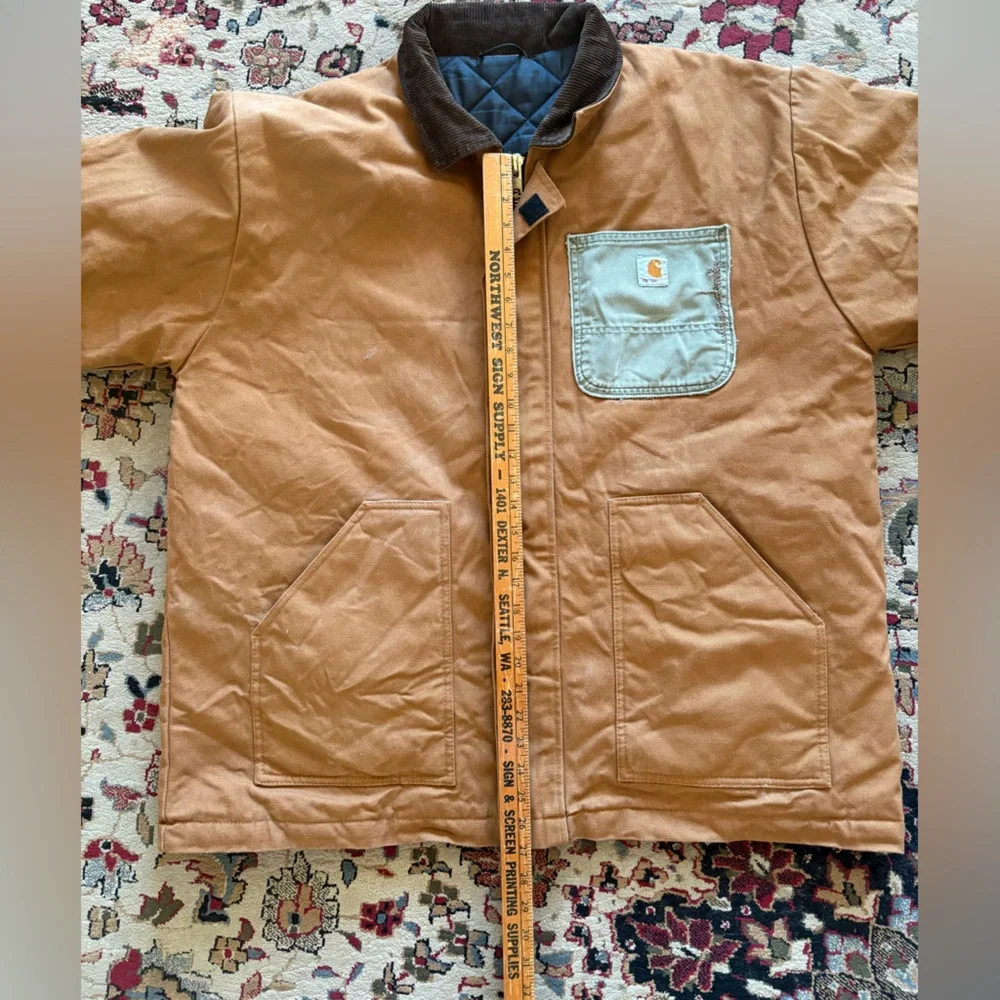 Carhartt this exactly